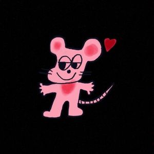 Meet your Posher, Lucy